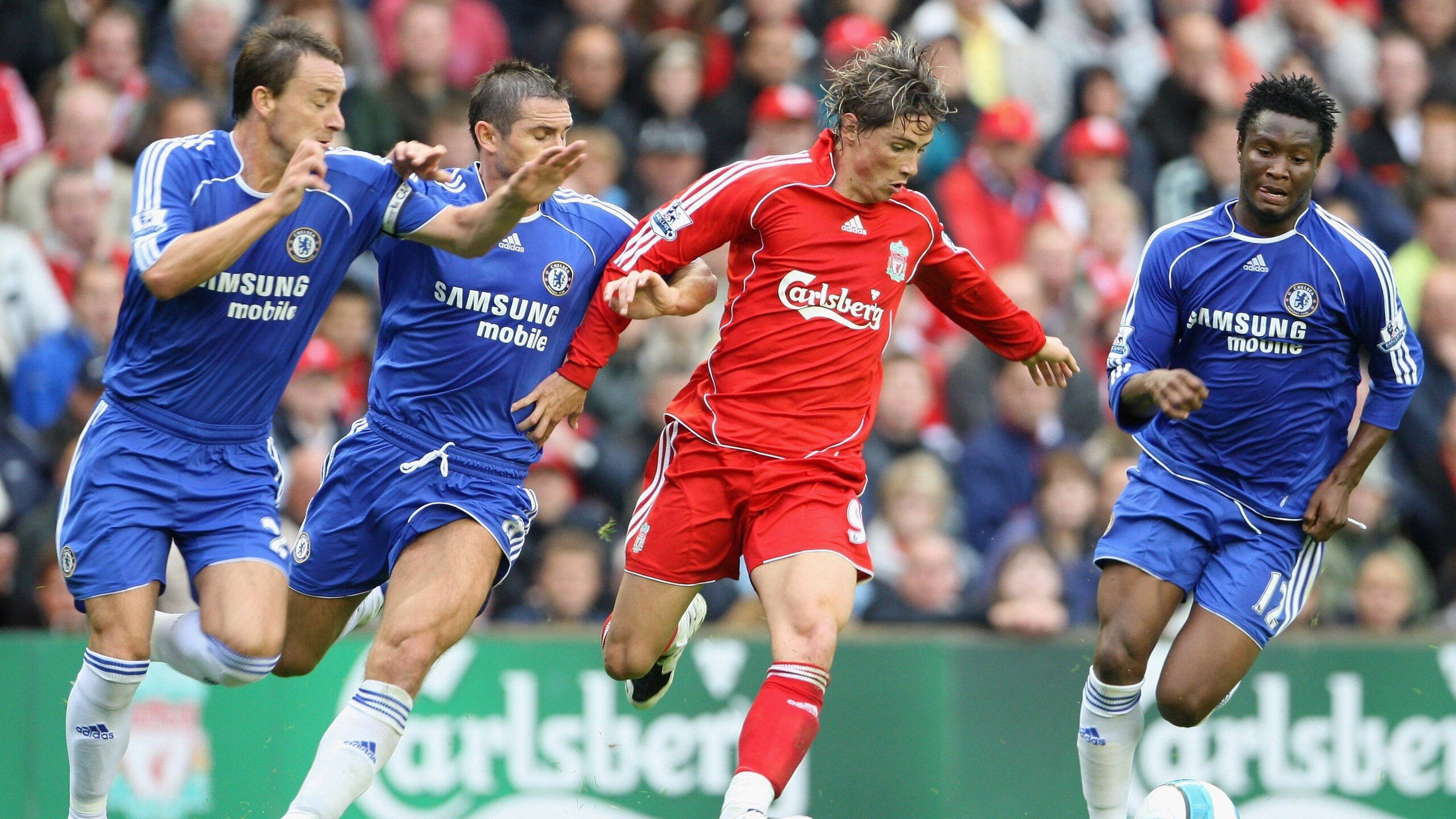 跨界风暴，当拉文在F1赛道上终结爵士—一场体育隐喻的狂想曲